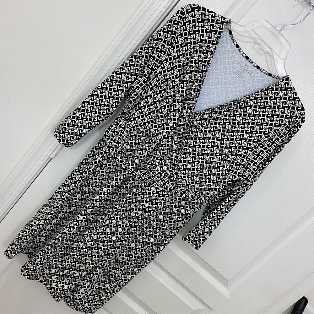 Talbots Black/White Wrap Dress Sz Large Petite